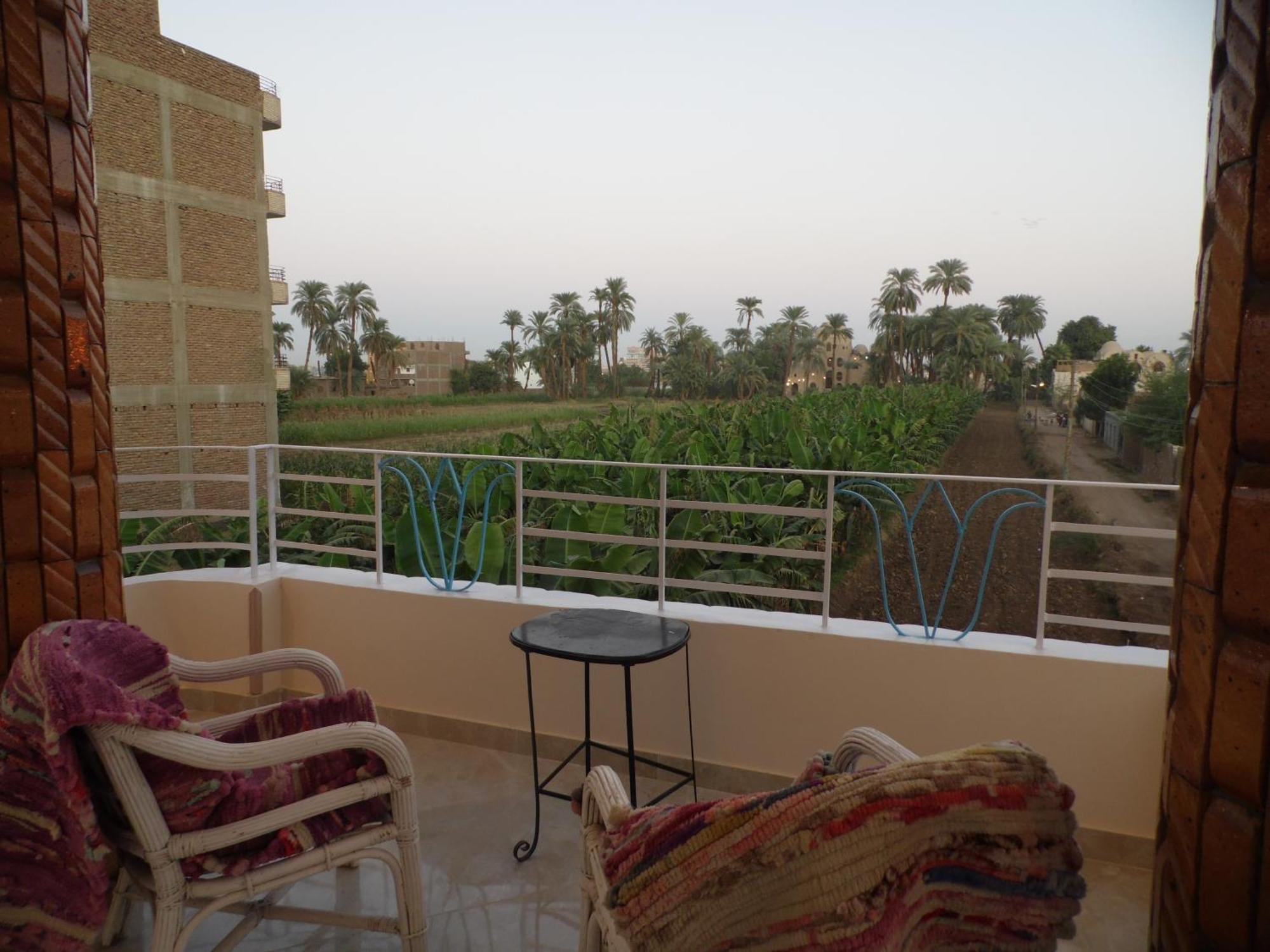 Appartamento Nour House Luxor Esterno foto