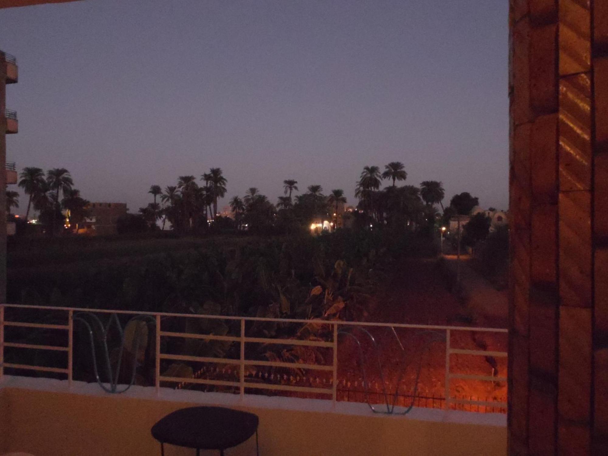 Appartamento Nour House Luxor Esterno foto