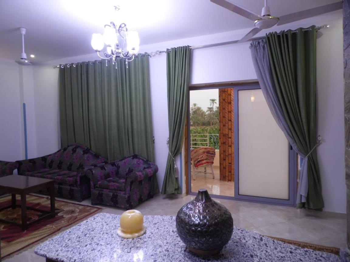 Appartamento Nour House Luxor Esterno foto