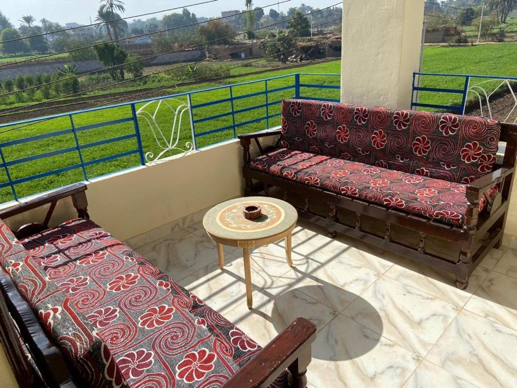 Appartamento Nour House Luxor Esterno foto
